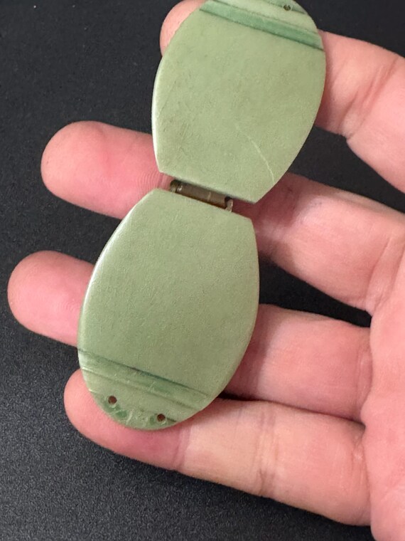 Sew on Art Deco 2 Part Green Early Celluloid Plastic Belt  display picture 3