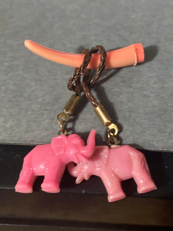 Vintage Early Plastic pink dangly Elephant brooch… - image 5