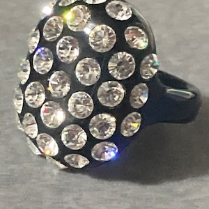 Art Deco style black plastic super sparkly diamanté paste rhinestone ring size P