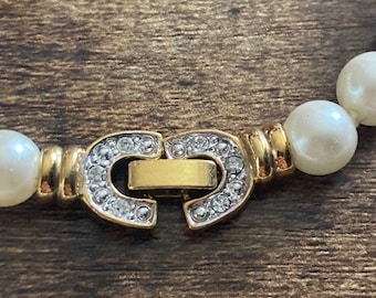 diamante clasp cream white single strand knotted glass Pearl necklace