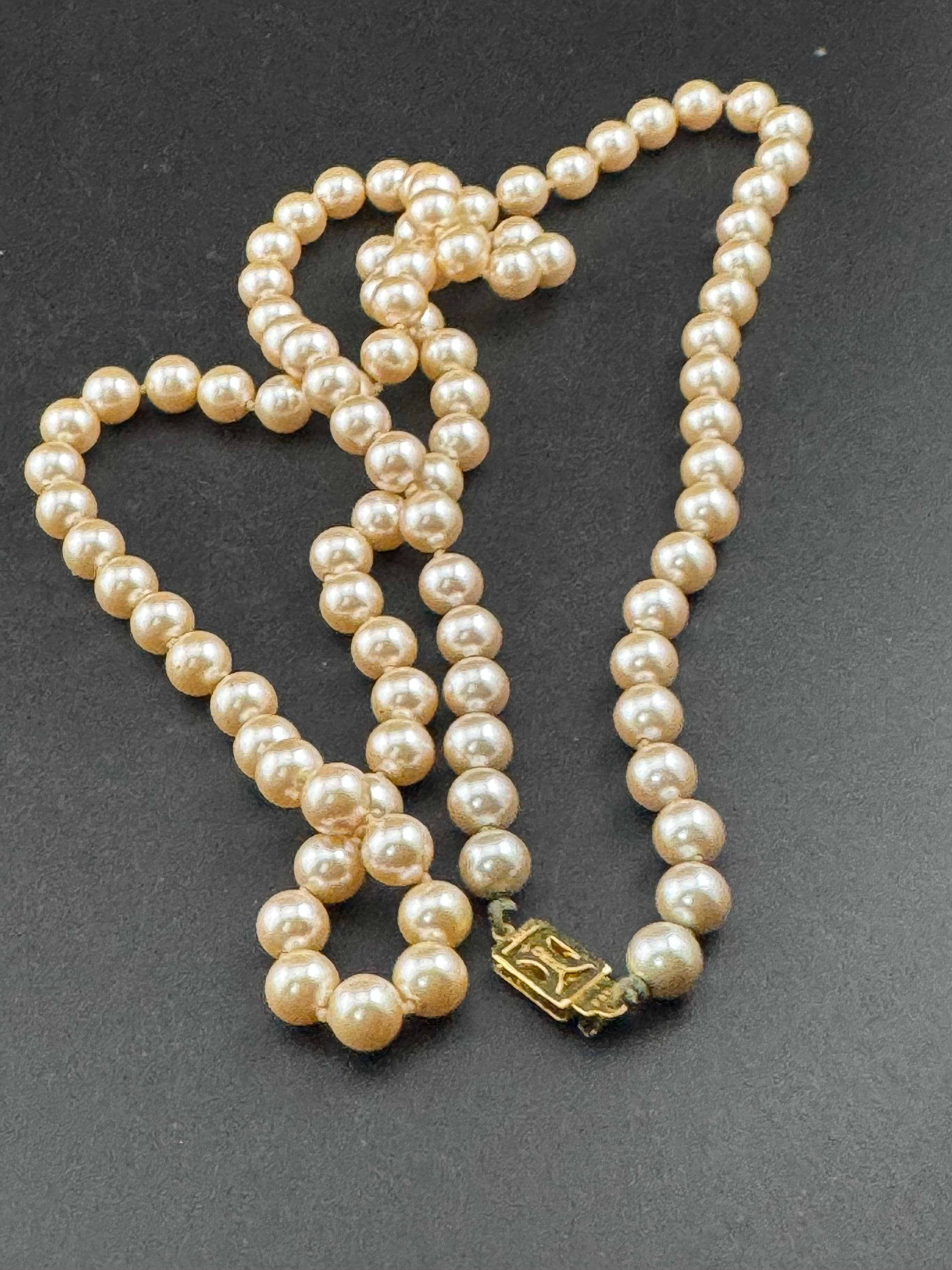 メッキ　アクセサリー　MONET パール Monet Long Pearl Necklace - 92cm Signed Oyster Cream - Etsy