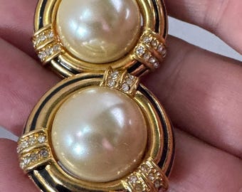 ゴールドトーンのバーとブラックビーズのステーションリンクチェーン