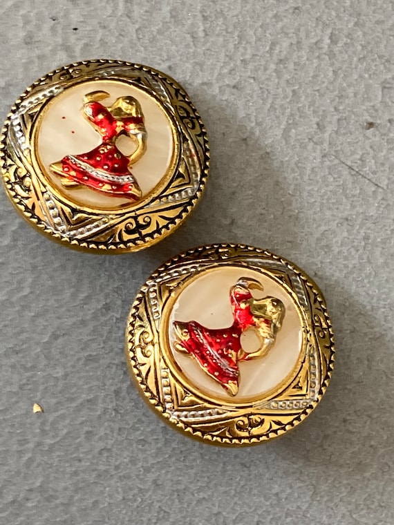 Boucles d'oreilles clip vintage avec pendants or de Tolède - Jeronine Vintage