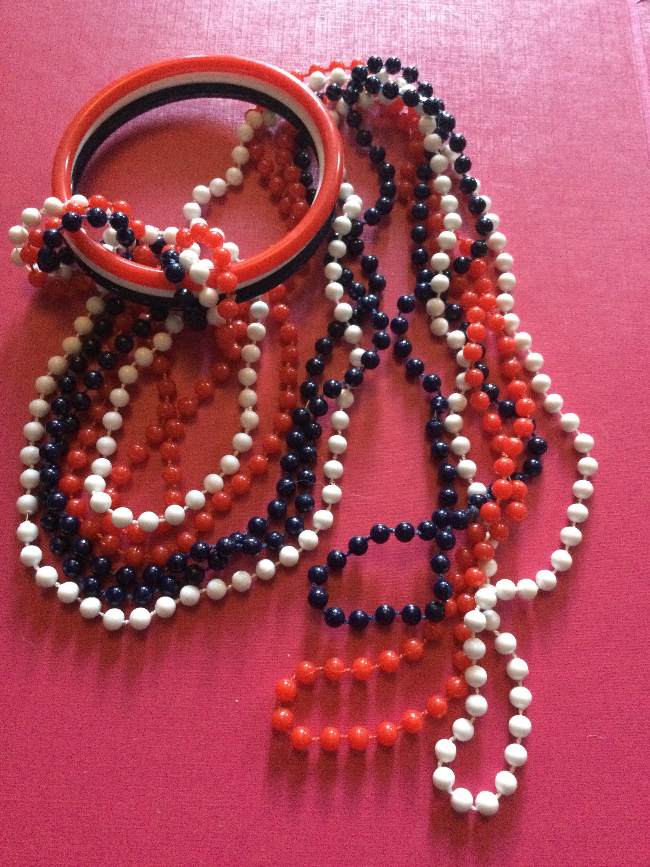 Extra Long Red Bead Garland, Plastic Red Bead String, Fixed Red