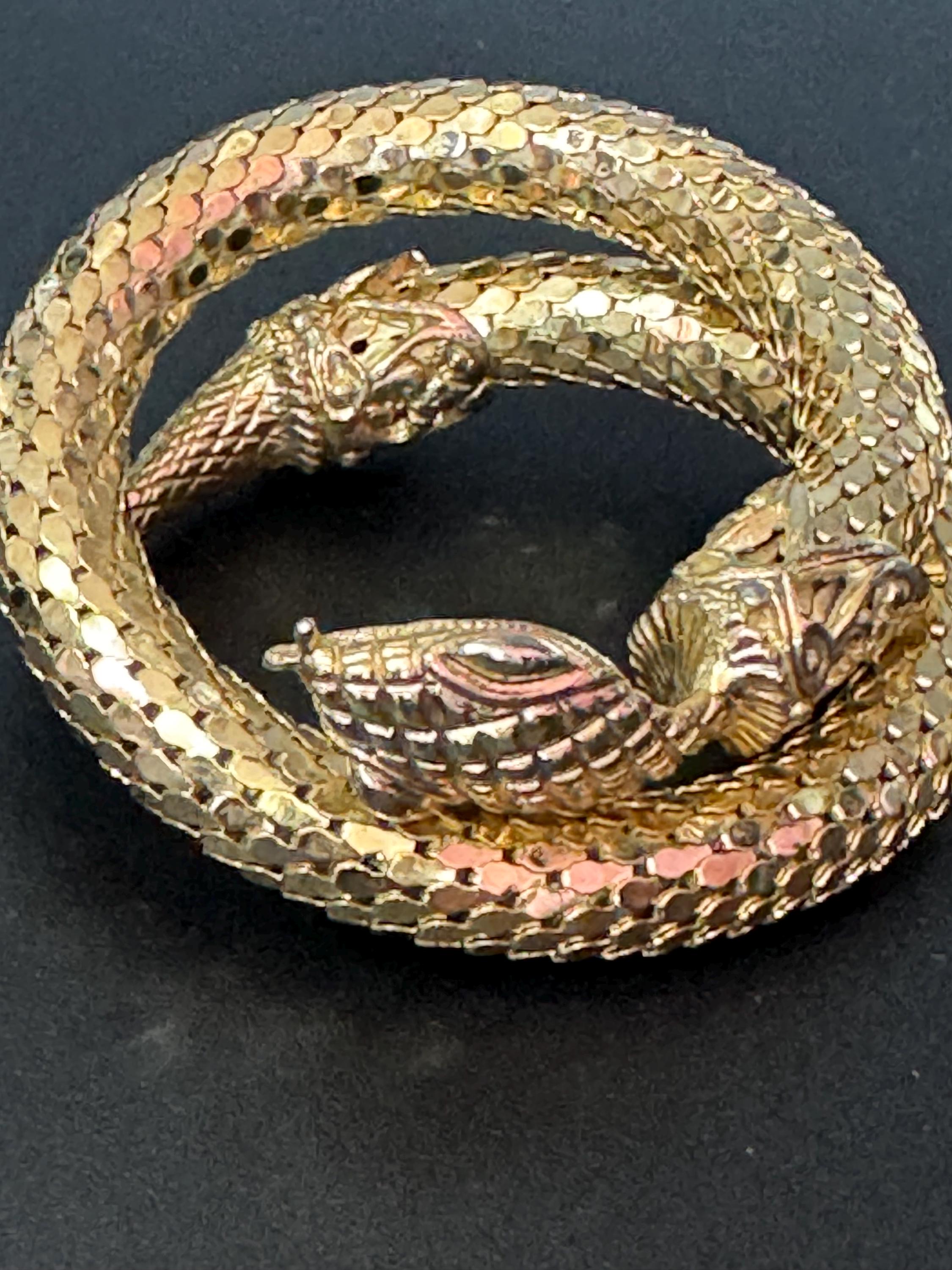 【数々のアワードを受賞】 Whiting and Davis Vintage Gold Tone Mesh Snake Bangle アクセサリー