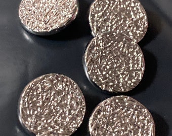 Pack 5 boutons en métal texturés brutalistes de 23 mm, idéal pour blazer et cardigan