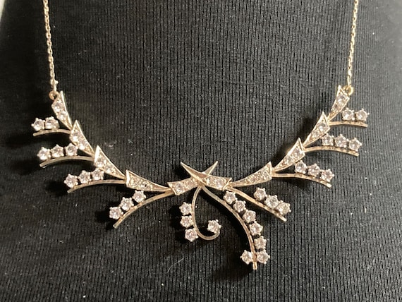 ● TATIANA ● (Silver925) Petite Fleur Necklace Petite 36cm Diamanté Floral Swag Necklace 9.7 Grams 925