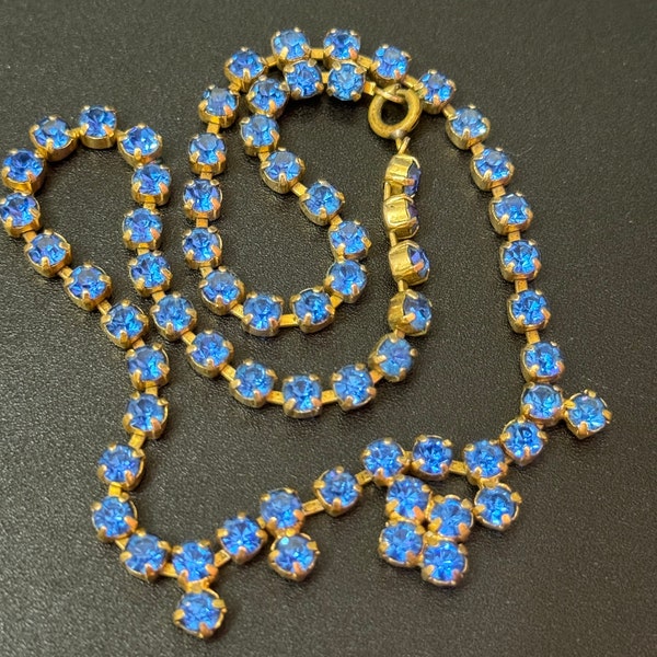 Vintage art deco sapphire blue paste set gold tone bib necklace 42cm long