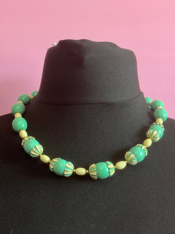 Collier Vintage France Perle Fine Vert Et Doré - État Neuf Sans Emballage, Matière Plastique