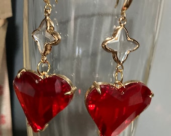 18k gold plated  bright red valentines love heart crystal diamanté ornate clover drop charm earrings