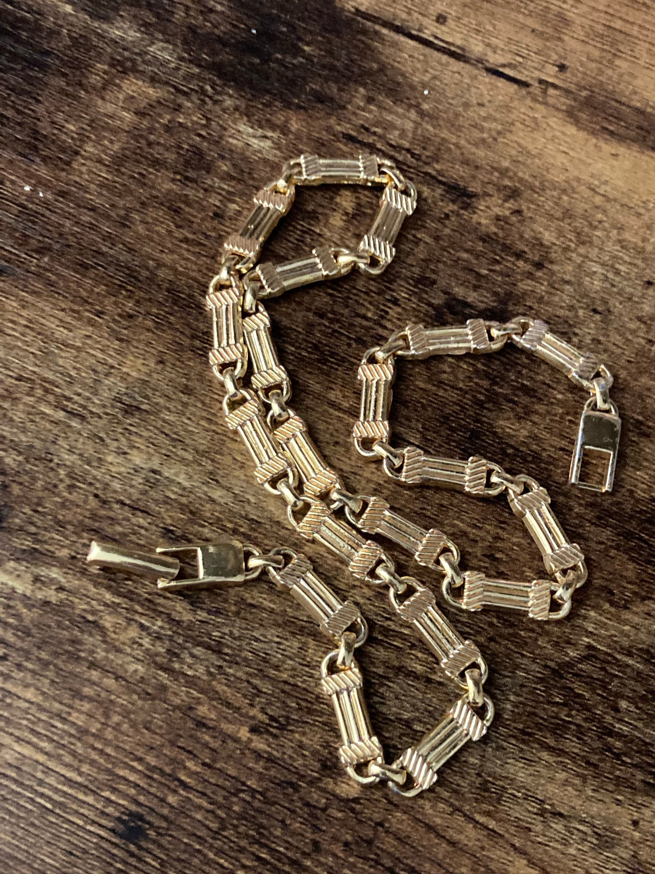 Chaîne Collier Vintage Plaqué Or - Maillons Magnifiques - Bijou De Créateur Numéro 5628