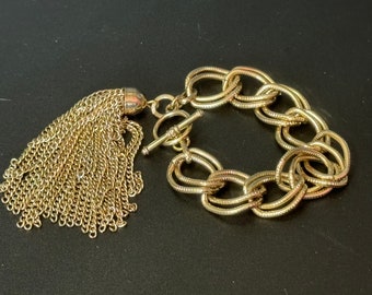 vintage 1970s chunky gold tone modernist chain link tassel bracelet 21cm
