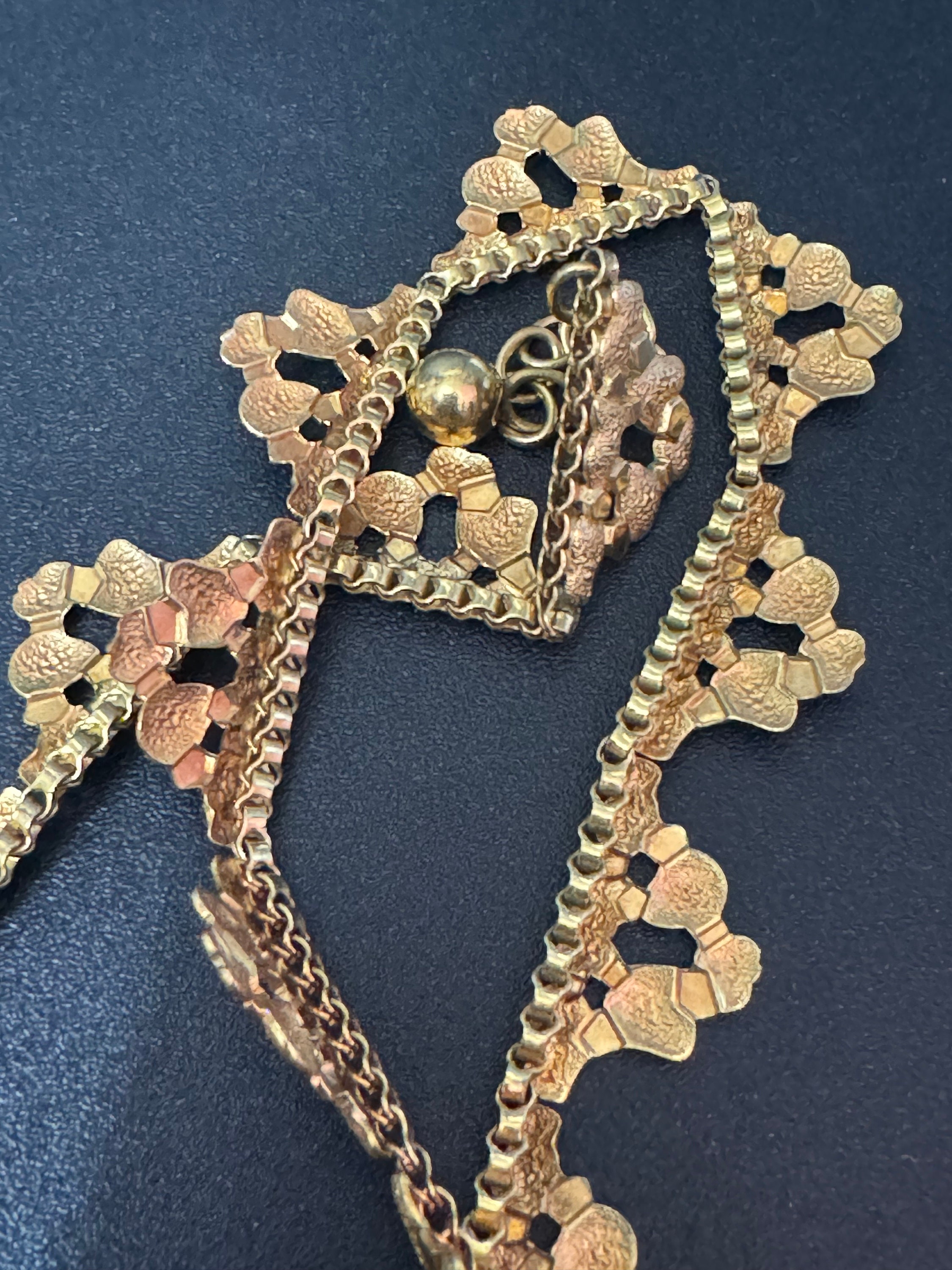 Collier Doré Vintage Oslo - Raz Du Cou, Longueur Ouverte 44 Cm | Chaîne Longue Métal Doré