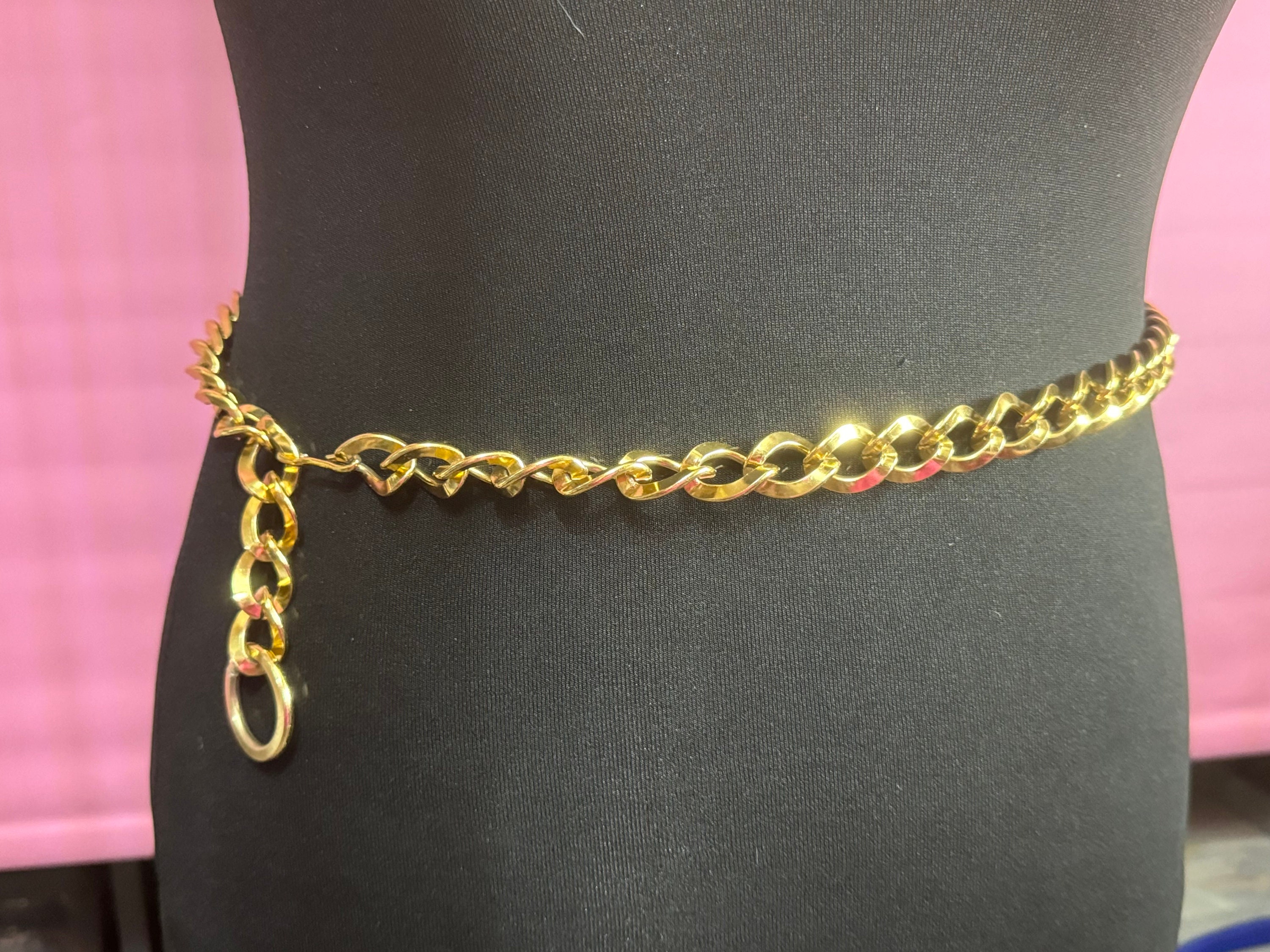 Vintage Gold Tone Chain Link Belt: Boho Hippie Festival (to 