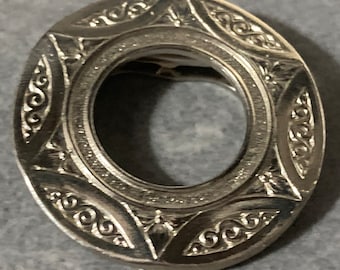 Vintage round scarf clip, silver tone modernist