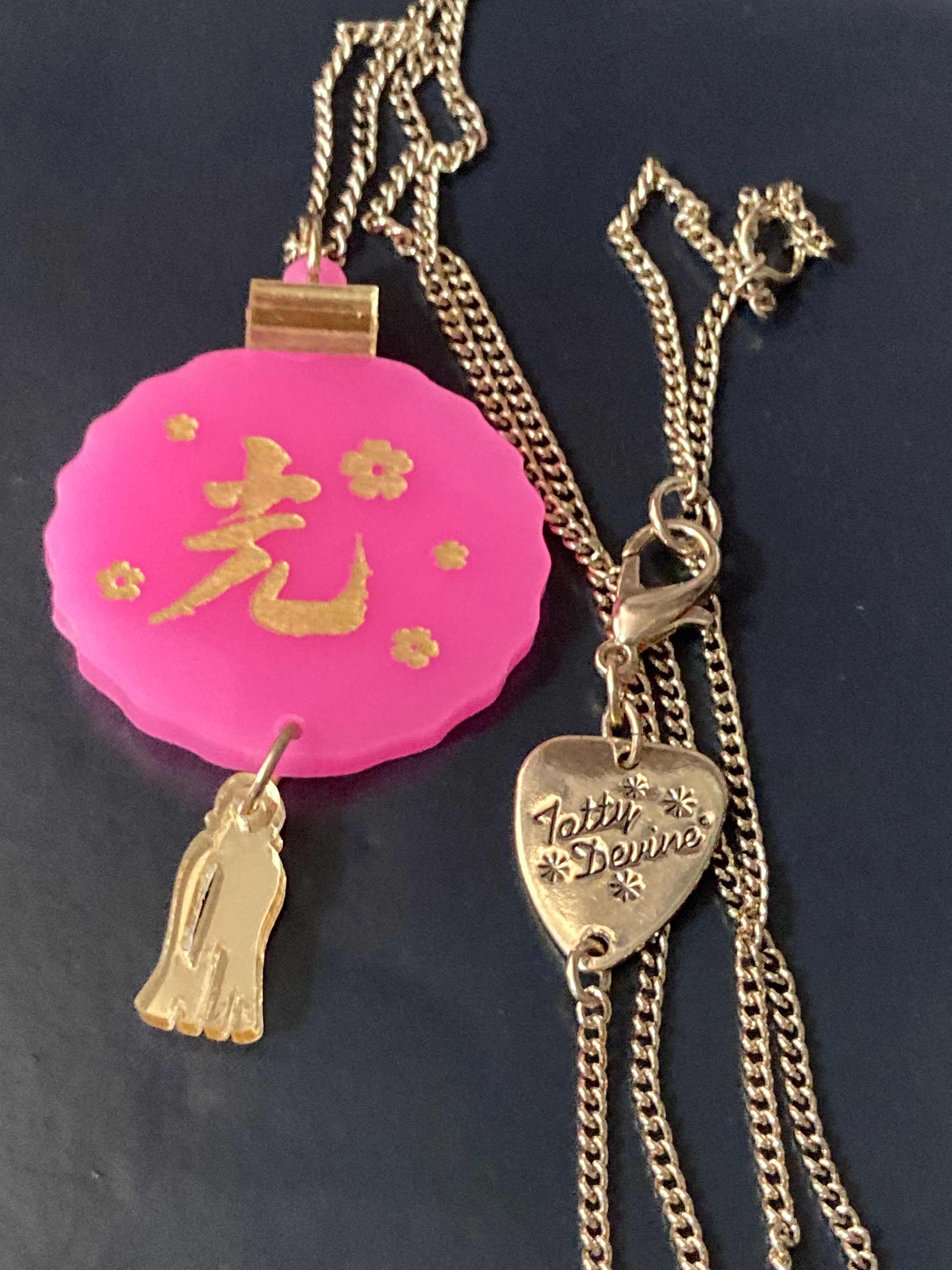 Amy Winehouse Tatty Devine Necklace(1SZ 974：BLACK / GOLD