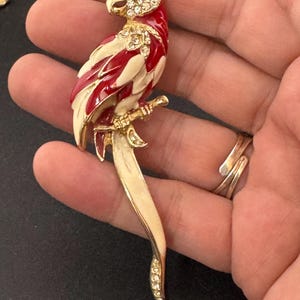 Vintage big Tropical Parrot brooch set with Paste diamanté and red and cream Enamel gold tone metal 1980s