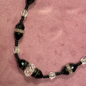 Antique art deco geometric heavy cut glass black clear beaded necklace monochrome 49cm
