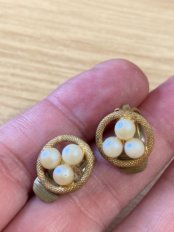 Vintage gold tone clip on Stud button earrings 3 … - image 5