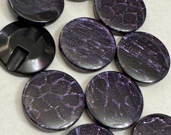 22mm Violet Purple snakeskin buttons: plastic Set of 10 glittery