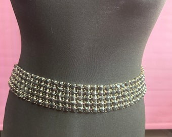 71-103cm retro black round acrylic cabochon diamanté rhinestone 5cm wide ladies fashion belt silver tone