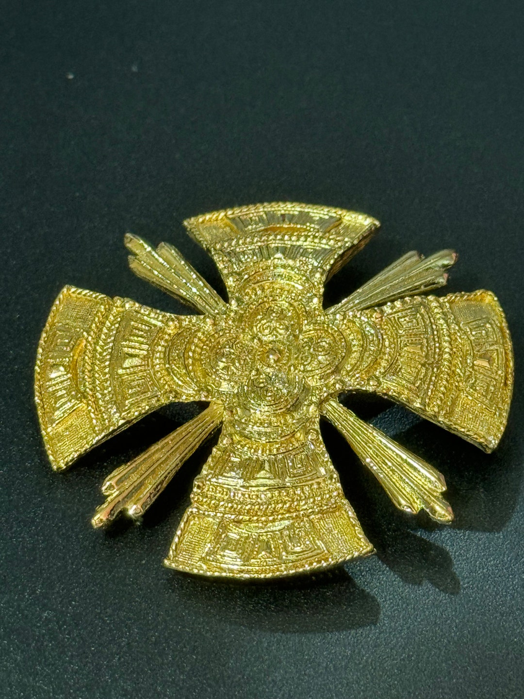 Gold Aztec Shield True Vintage Oversized Gold Tone Mayan Aztec Etruscan Medallion Shield ...