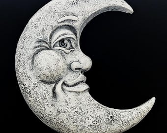 Arte mural 3D con cara de luna creciente blanca sonriente, placa de 28 cm de alto