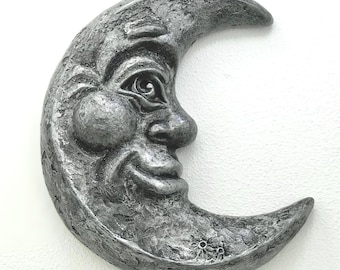 Arte de pared de luna creciente sonriente en plata y negro, 18 cm de alto, decoración celestial 3D