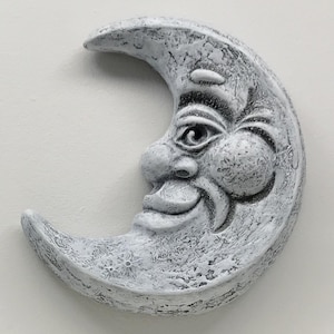 Small Smiling White Crescent Moon Face Wall Plaque,3D Man in the Moon Facing Left, Waxing Moon Wall Decor with Smiling Face,Celestial Decor
