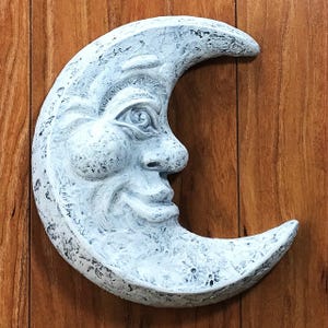 Small Smiling Crescent Moon Face Wall Plaque,7 Inch High Friendly Man in the Moon Wall Decor,3D Moon Wall Hanging,Lunar Wall Decoration