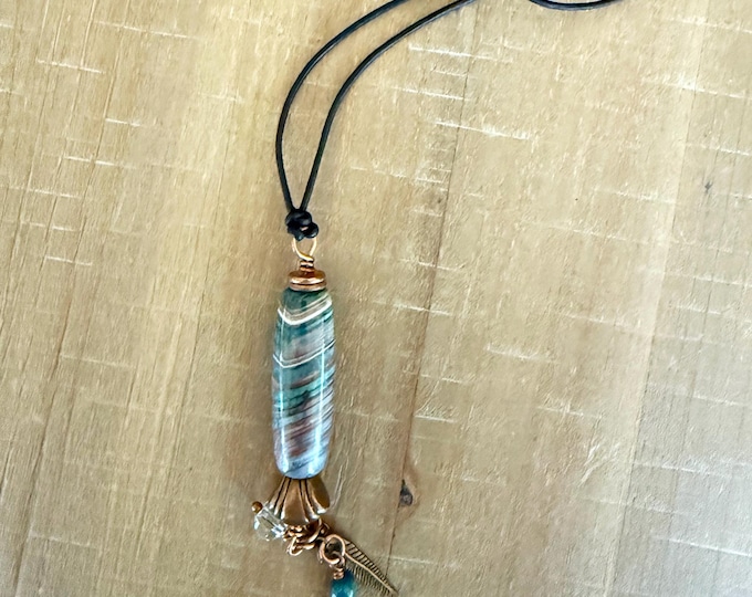 Agate Barrel Bead Necklace