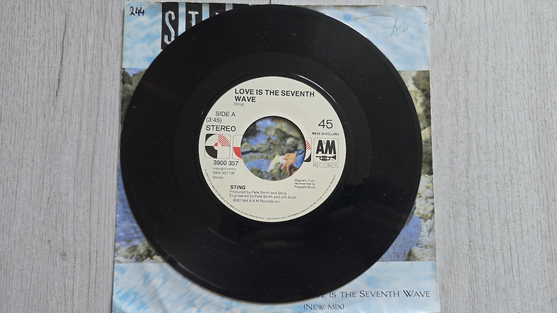 Sting Love Is The Seventh Wave - Vinyl Record 7" Single, 45 RPM, Original 1985 Vintage, foto 4 di 5