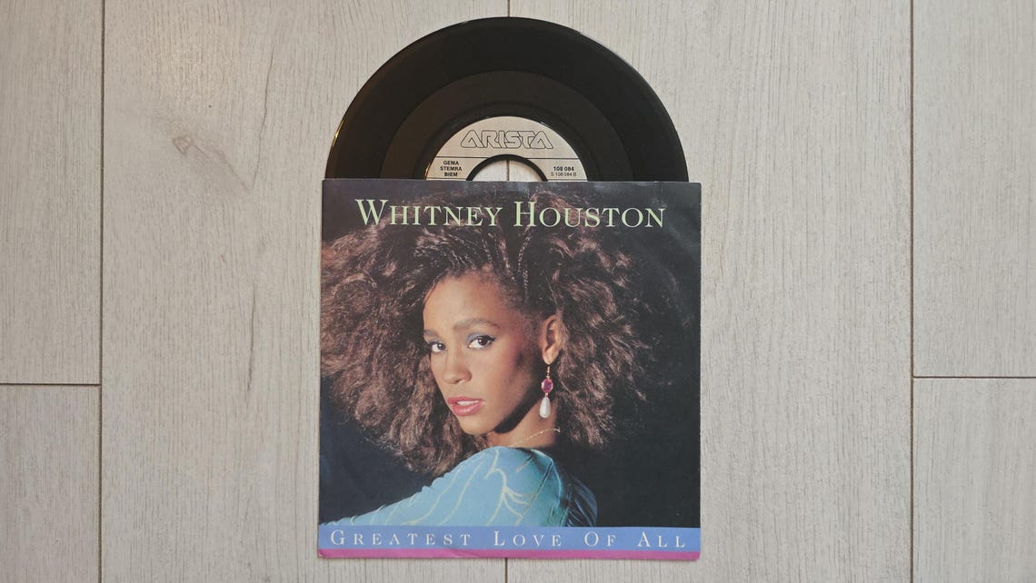 Whitney Houston - Greatest Love Of All 45 RPM 7" Vinyl Record Single 1986 Vintage, foto 1 di 5