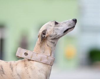 Gold Martingale Collar