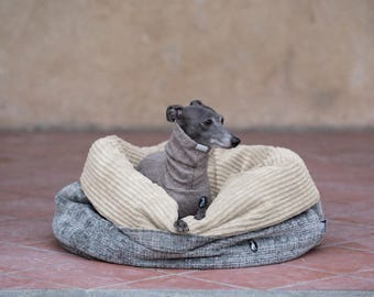 Round Luxury Dog Bed Cushion Washable Puppy Sleeping Spot Washable Bedding Comfortable Plush Basket Stylish Pet Accessory Gift For Dog Lover