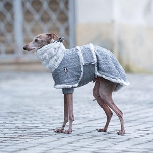 Zimowy płaszcz Iggy Whippet Cable Knit Dog Wear Sighthound Breed Faux Fur Warm Clothing Dopasowany styl Niestandardowy haft Prezent dla miłośników szczeniąt zdjęcie 4
