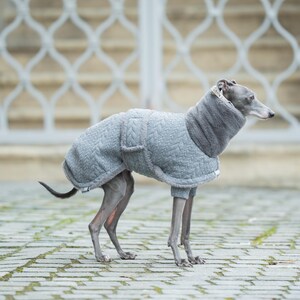 Zimowy płaszcz Iggy Whippet Cable Knit Dog Wear Sighthound Breed Faux Fur Warm Clothing Dopasowany styl Niestandardowy haft Prezent dla miłośników szczeniąt zdjęcie 2