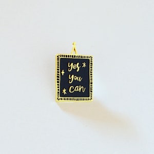 Pin de letrero escrito a mano con la frase "Sí, puedes", insignia de positividad "Puedo hacerlo", pin de esmalte de confianza, insignia de letrero escrito a mano, regalo de cultura pop de los 90