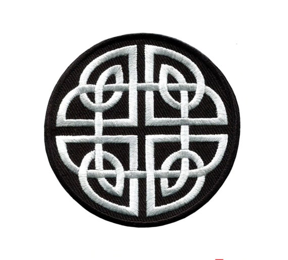 Celtic Endless Knot Iron-on Patch, Mystic Knot Badge, Celtic Spiritual  Badge, Knot DIY Applique, Embroidered Applique, Celtic Art Gift - Etsy  Singapore