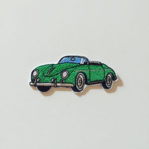 Groene vintage auto-strijkpatch: retro geborduurde appliqué