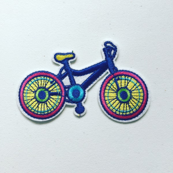 Vélo Iron-On Patch, Bike Ride Badge, Bike Decorative Patch, Broderie diy, Applique brodée, Cadeau pop culture des années 90, Cadeau cycliste