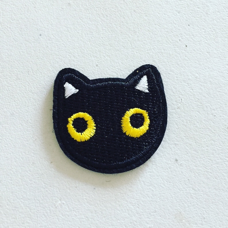 Tiny Black Cat Iron-On Patch, Black Kitty Badge, Animal Decorative Patch, DIY Embroidery, Embroidered Applique, Cat Applique Motif, Cat Gift 