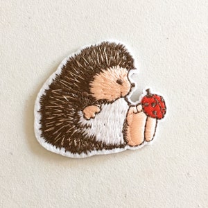 Toppa termoadesiva riccio, distintivo animale del bosco, distintivo coccinella, toppa decorativa animale, ricamo fai da te, applique ricamata, regalo riccio
