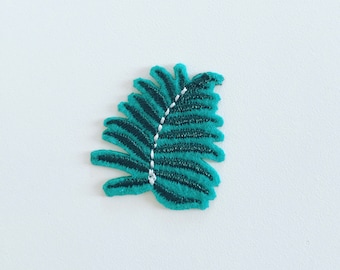 Fern Leaf Iron-On Patch: Embroidered Greenery Applique