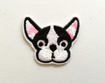 Écusson thermocollant bouledogue français : appliqué chien brodé