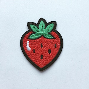 Toppa termoadesiva alla fragola, stemma di frutta a bacca rossa, toppa di frutta estiva, ricamo fai da te, applicazione ricamata, ricamo fai da te