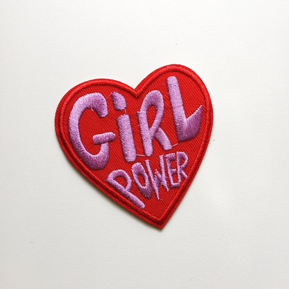 ガールパワー刺繍アイロンパッチ:フェミニストレッドハート ガールパワー刺繍アイロンパッチ:フェミニストレッドハート
