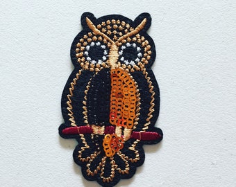 Écusson thermocollant chouette, insigne à sequins hibou, insigne oiseau de nuit, écusson à sequins, insigne à sequins, broderie DIY, appliqué brodé, cadeau pour amateur de hibou