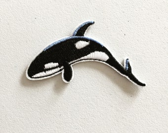 Orca Whale Iron-On Patch, Orca Whale Badge, Marine Animal Patch, Decorative Patch, DIY Embroidery, Embroidered Applique Motif, Whale Gift