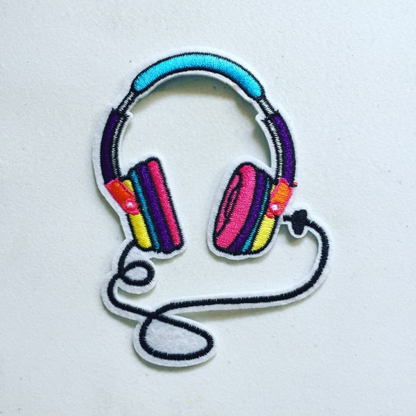 Headphones Iron-On Patch, Vintage Headphones Badge, 90s Pop Culture Music Patch, Embroidered Applique, Music Lover Gift, DJ Patch